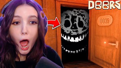 I Told Her ROBLOX DOORS is NOT Scary .
